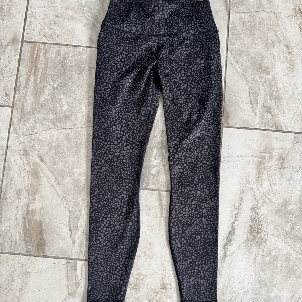 Brand New Fabletics Powerhold Leggings